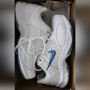 Never Worn Nikes
